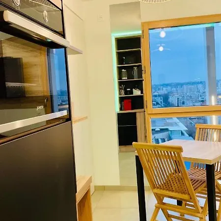 Bel Mod Mont D'or - Belvédère Moderne Appartamento