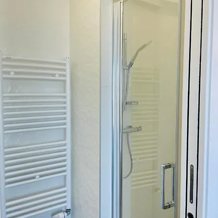 Bel Mod Mont D'or - Belvédère Moderne *