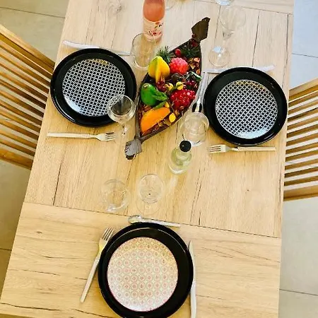 Bel Mod Mont D'or - Belvedere Moderne Daire *